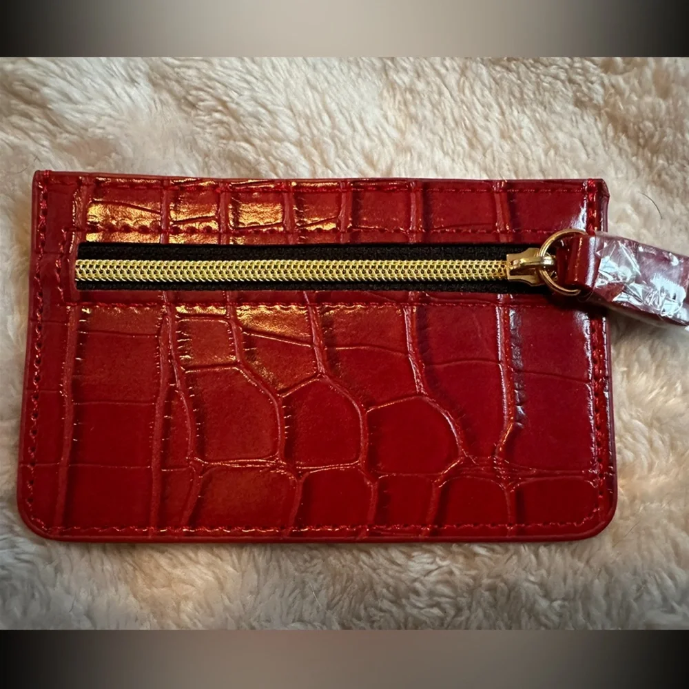 NEW!  B-low The Belt Los‎ Angeles Faux Croc Card Holder Wallet